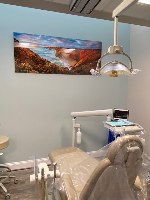 Office tour exam room 
